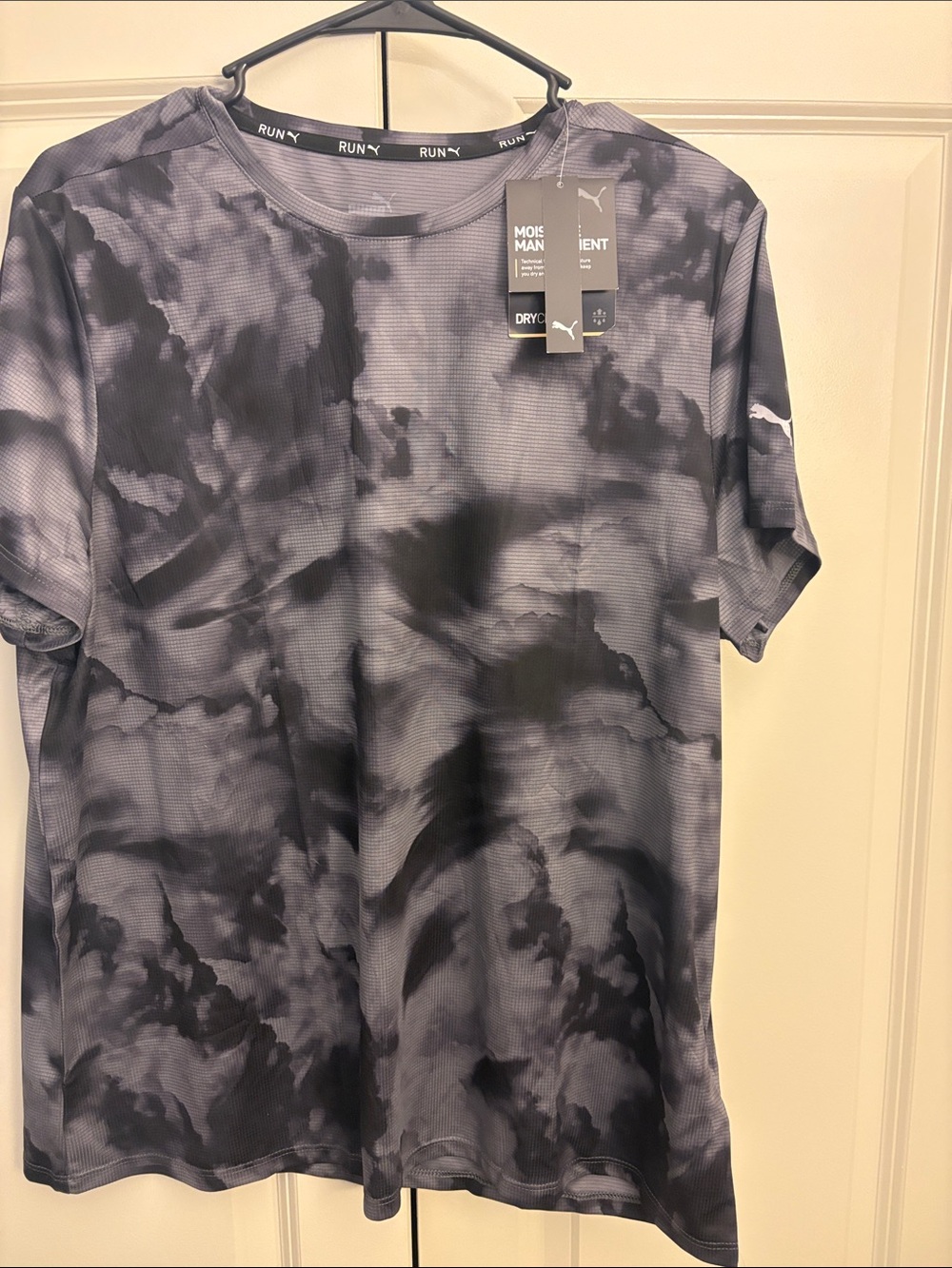 Puma Men’s Black and Gray Tie-Dye Performance Tee